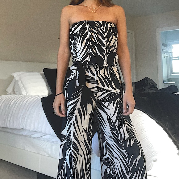 Women’s Black and White Jumpsuit - Picture 1 of 8